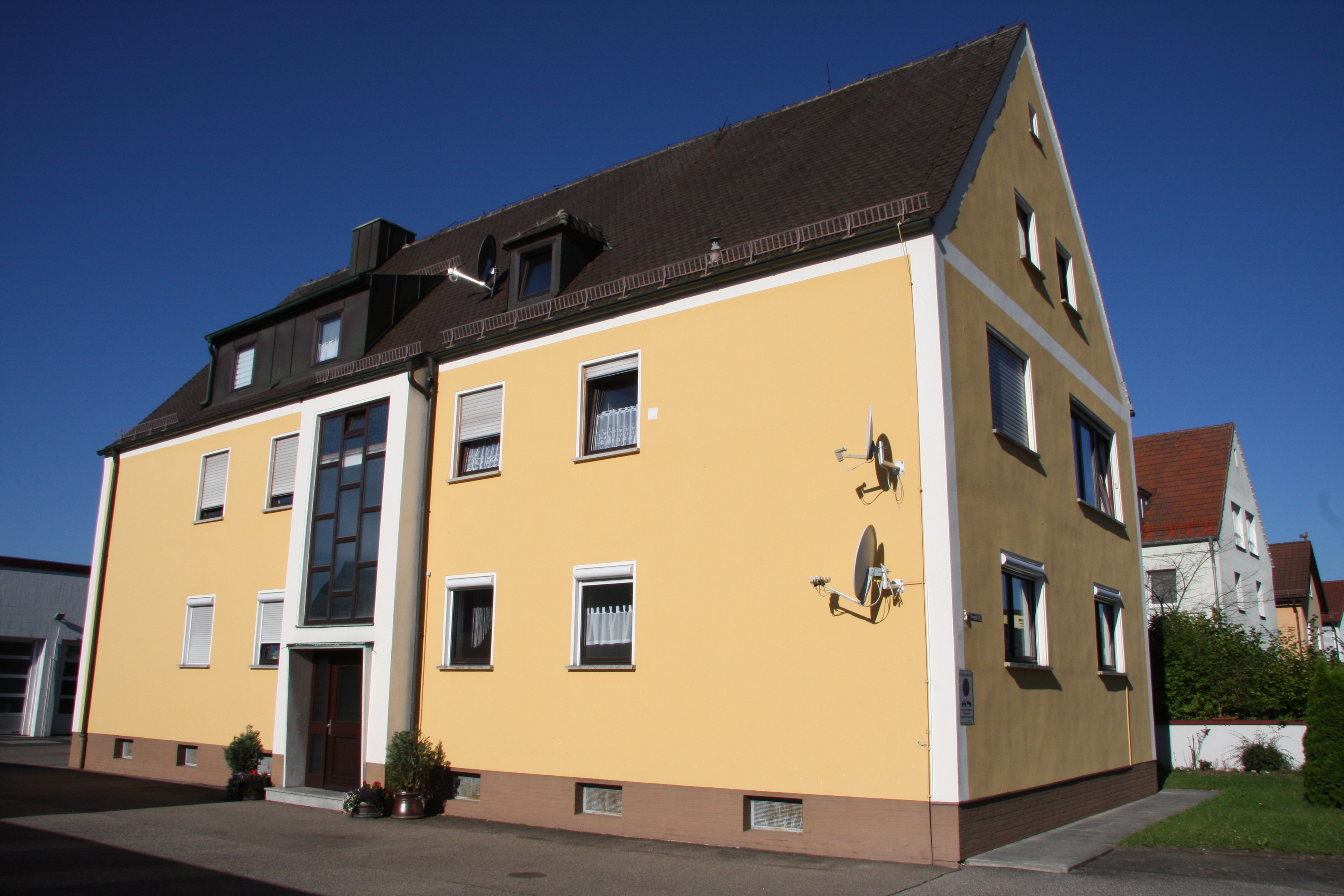 Wohnhaus Bild 1