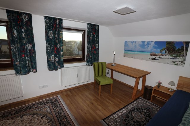 Wohnung_DG_Zimmer_1_Bild_5